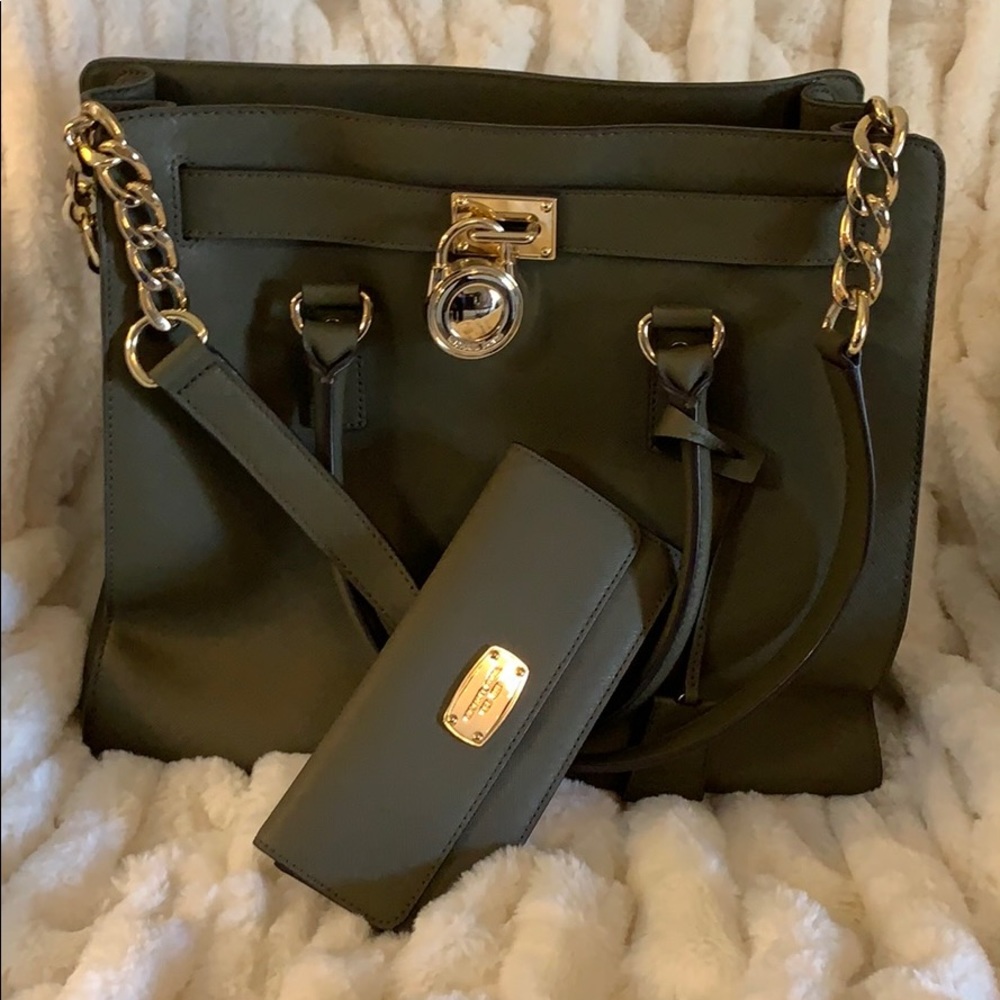Michae Kors Large Bag with wallet